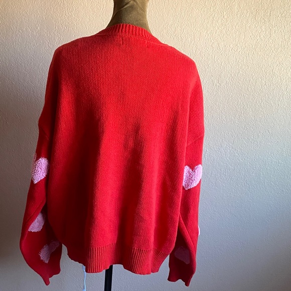 33 DEGREES Charming Red Heart Women's Cardigan - Picture 5 of 10